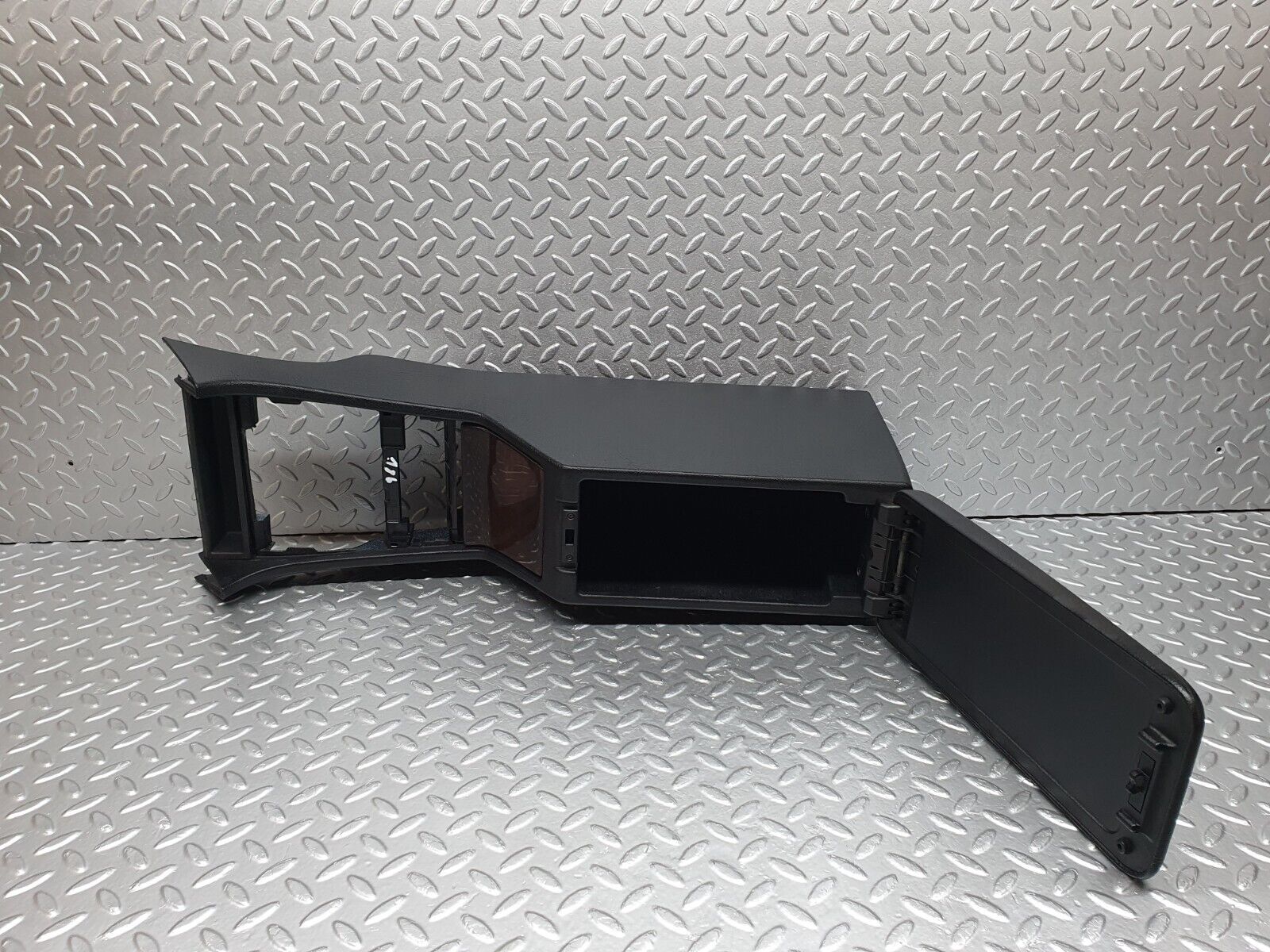 41966 Mercedes-Benz W202 C200 Centre Console Armrest Black 2026801279
