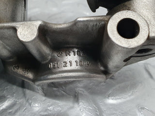 43064 Mercedes-Benz W123 Rocker Arms Camshaft Bearing Block 1020512110