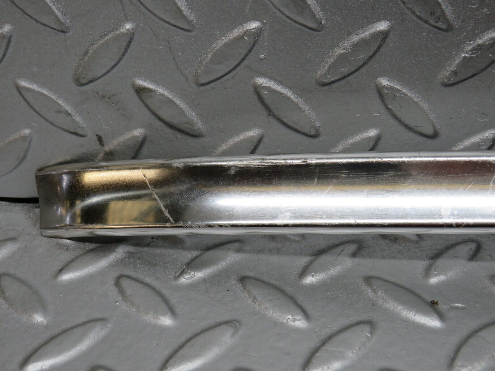 39853 Mercedes-Benz R107 350SL Hardtop Roof Chrome Right Side