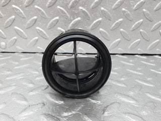 W108 dashboard air vent used OEM