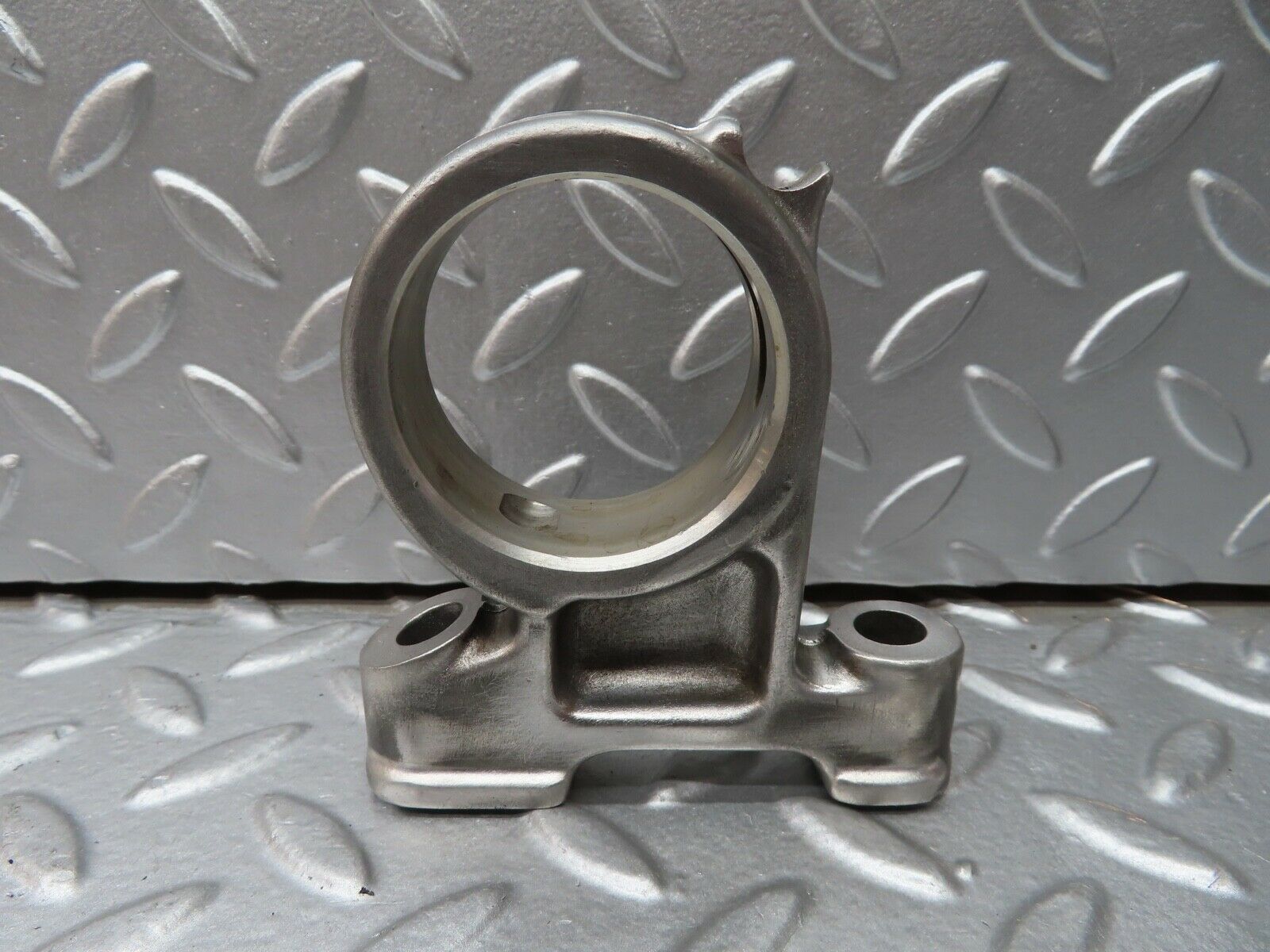 20675 Mercedes-Benz R107 450SL Camshaft Tower Bearing 1160512712