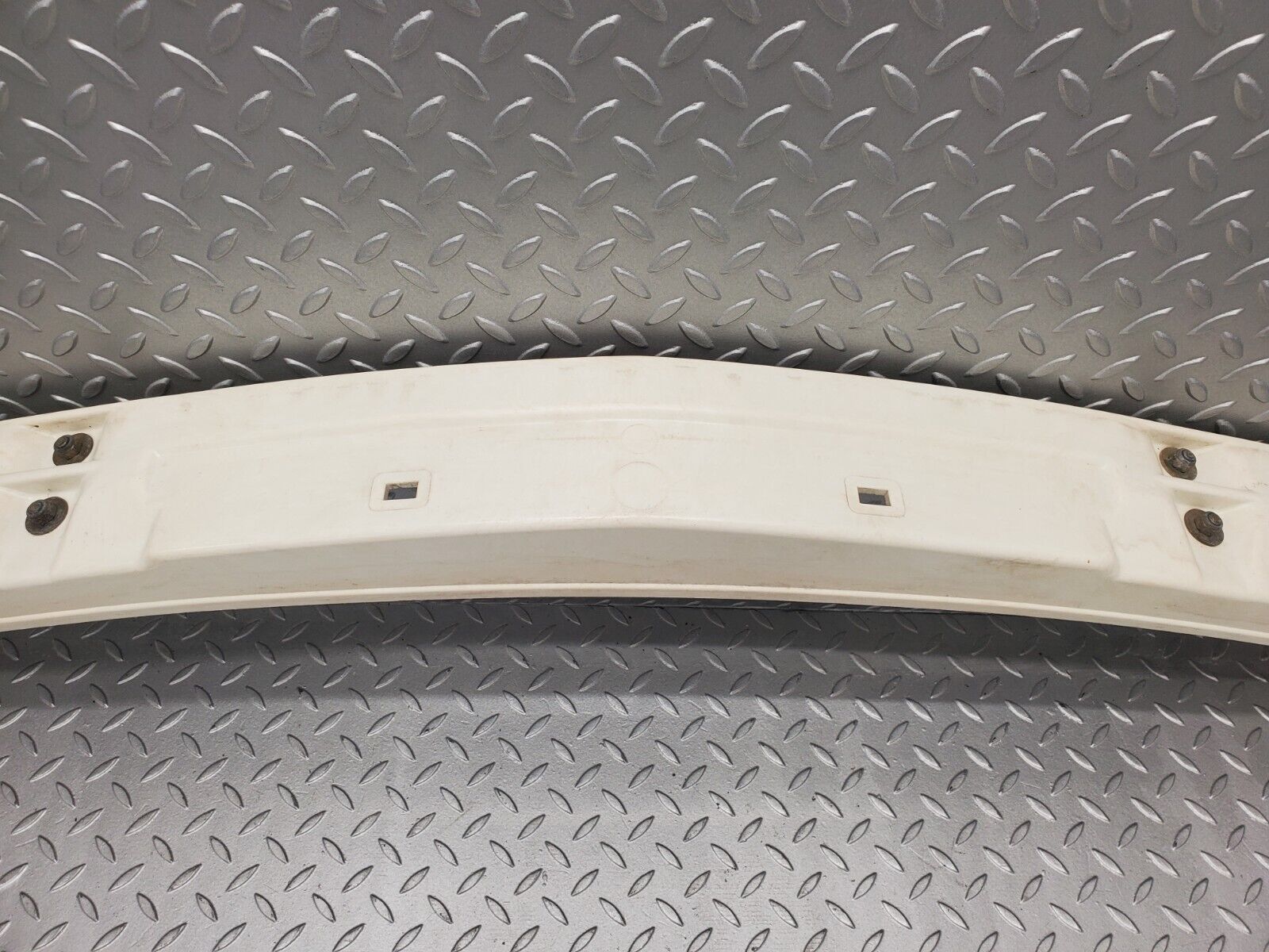46098 Mercedes-Benz W126 420SE Front Bumper Bracket Reinforcement 1268850801