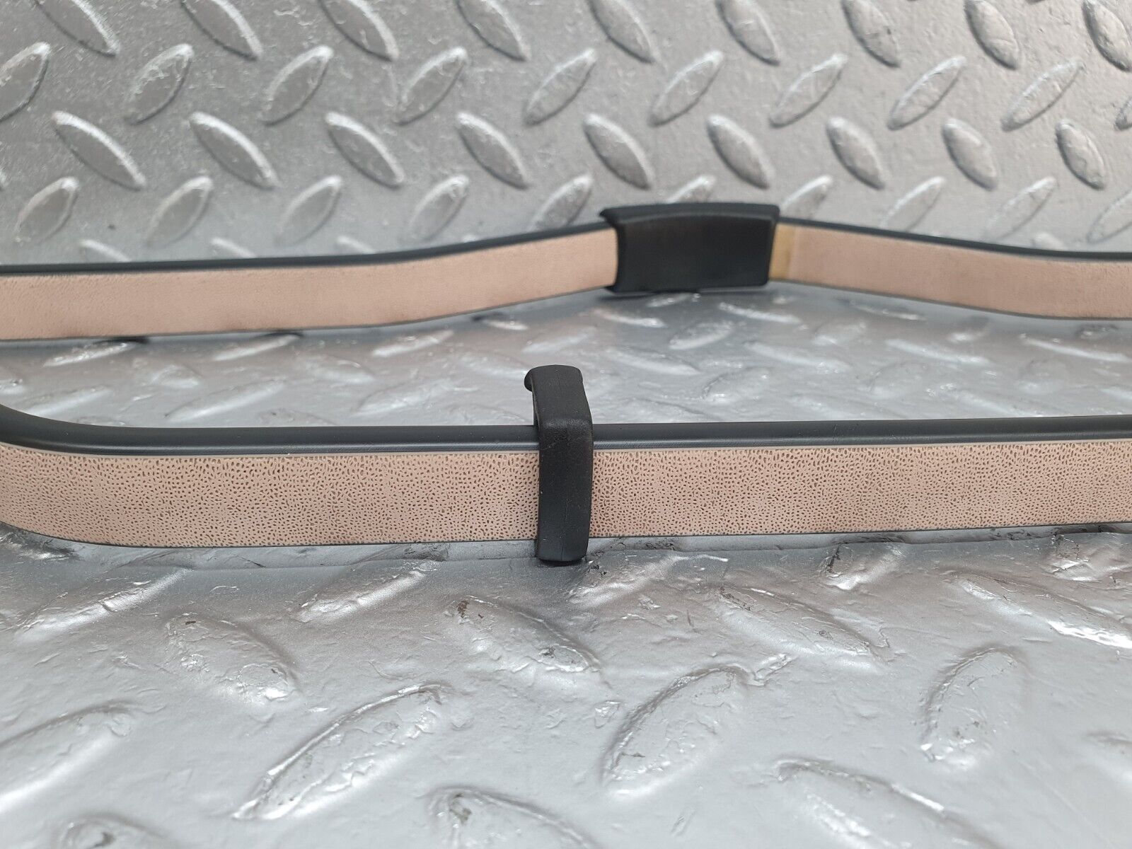 43770 Mercedes-Benz C126 380SEC Coupe Interior Roof Grab Handle Set