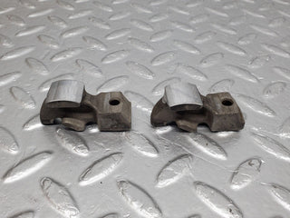 W123 valve rocker arm with retaining spring used OEM