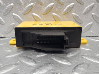 46823 Mercedes-Benz R129 320SL Coupe Heated Seat Control Unit 0008206226