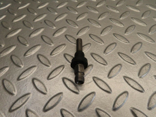 11733 Mercedes-Benz R107 450SL Fuel Injector Bosch