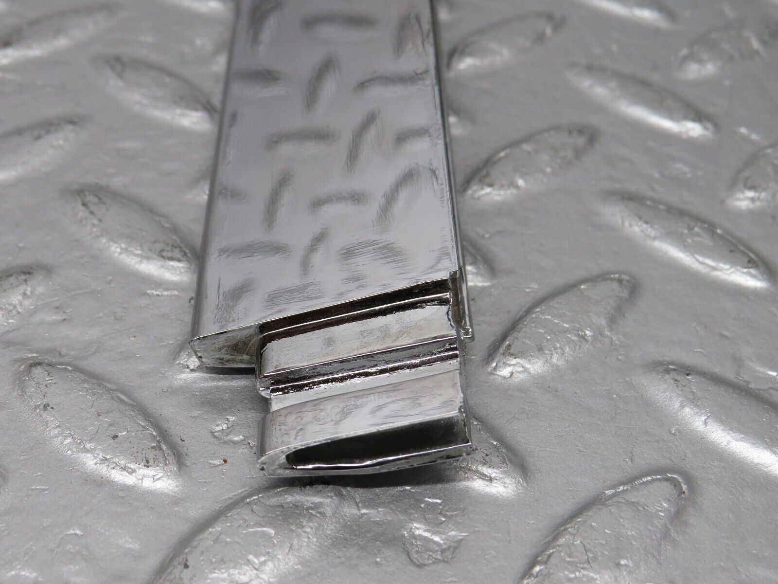 39155 Mercedes-Benz R107 500SL Trunk Chrome Handle Right Side