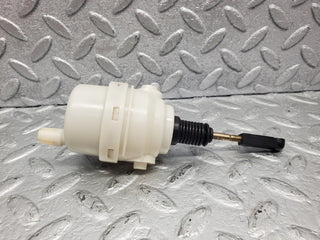 W140 front right door lock vacuum actuator used OEM