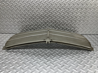 44249 Mercedes-Benz W123 280E Bonnet Grill 1238880923