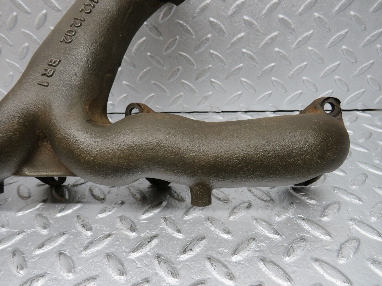 39276 Mercedes-Benz R107 500SL Exhaust Manifold Right Side 1171421202