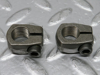 33016 Mercedes-Benz C107 R107 350 V8 Wheel Hub Locking Cap