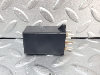 44357 Mercedes-Benz W123 280E Intermittent Wiper Relay 0008210863