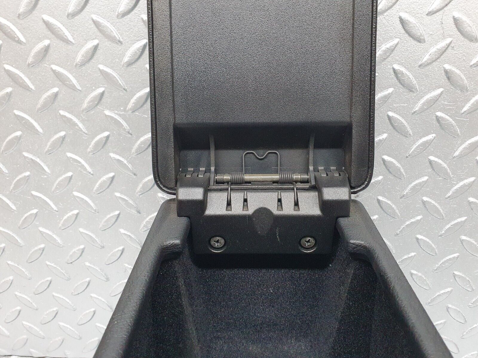 41966 Mercedes-Benz W202 C200 Centre Console Armrest Black 2026801279