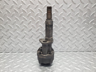 W112 oil pump used OEM