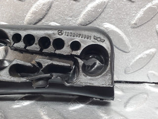 45725 Mercedes-Benz W126 420SE Firewall Grommet Right Side 1269971981