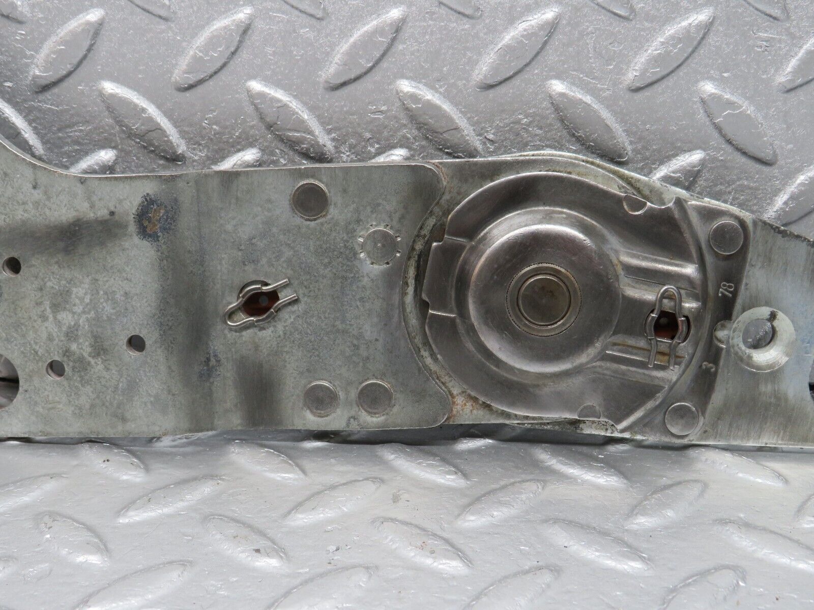 40016 Mercedes-Benz R107 350SL Front Left Seat Hinge 0009109586