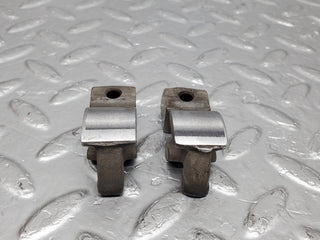 W123 valve rocker arm with retaining spring used OEM