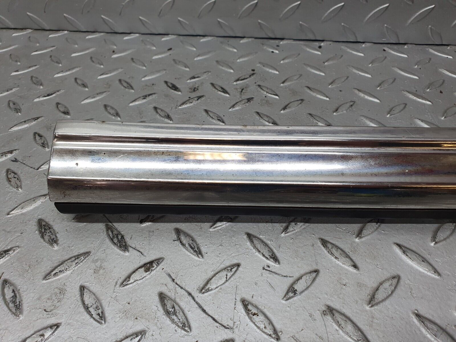 44199 Mercedes-Benz C123 230CE Coupe Roof Chrome Moulding Trim Left Side