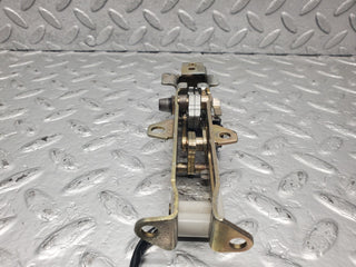W124 Cabriolet soft top hydraulic latch left used OEM