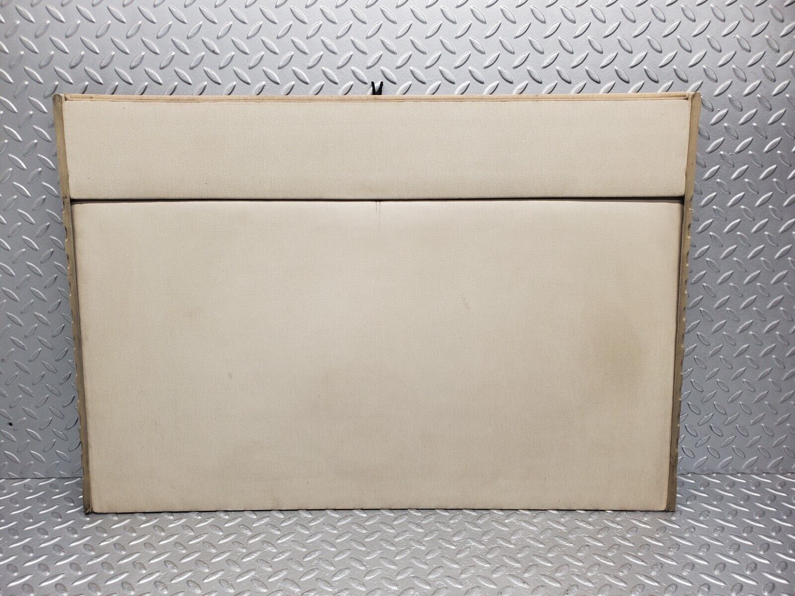46015 Mercedes-Benz W126 420SE Interior Sunroof Cover Panel Beige