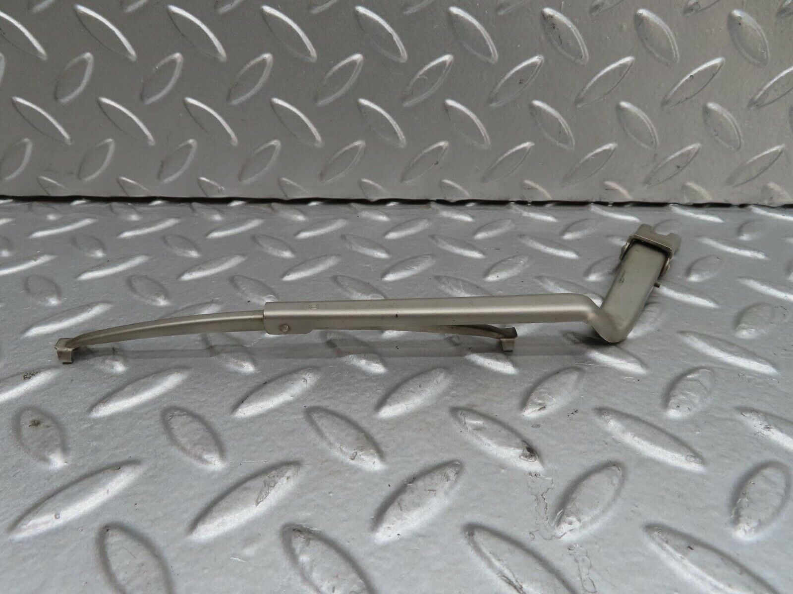 15765 Mercedes-Benz R107 450SL Headlight Wiper Arm Left