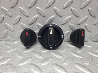 W201 Baby Benz heater control knob set used OEM