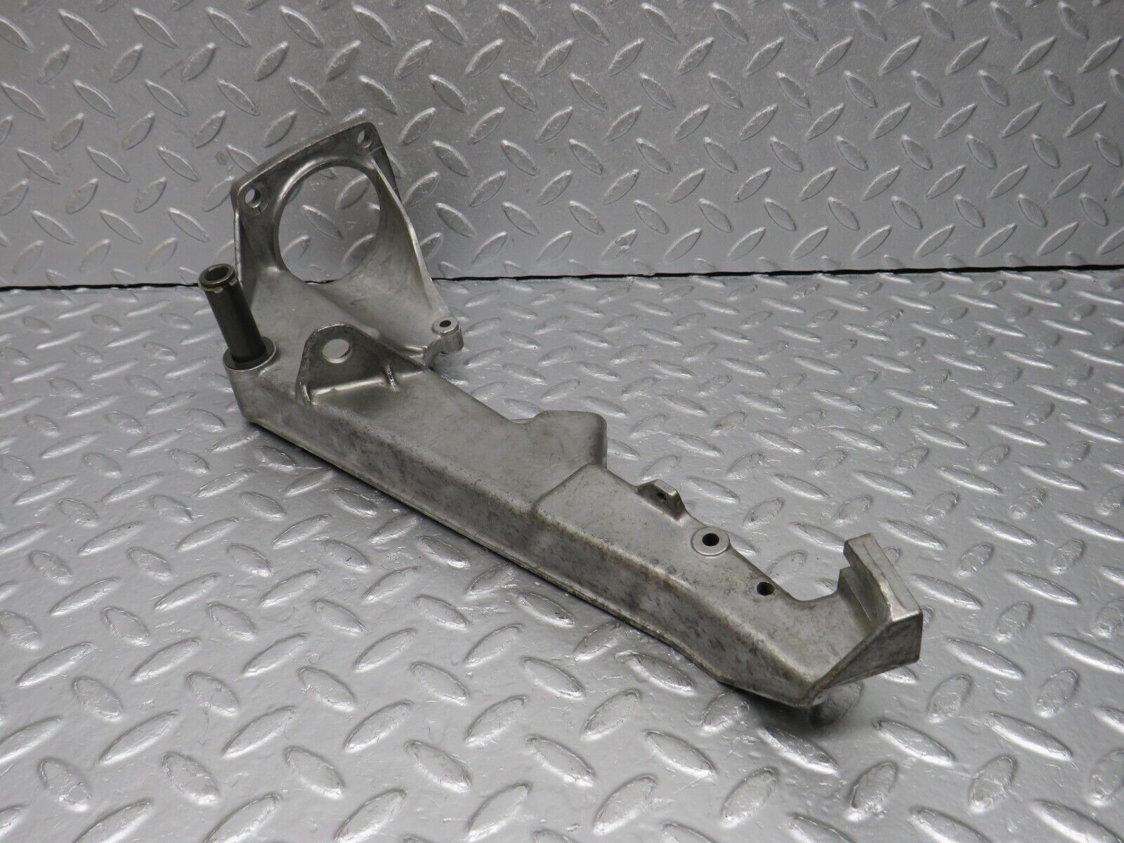 39110 Mercedes-Benz R107 500SL Brake Pedal Bracket 1072941101