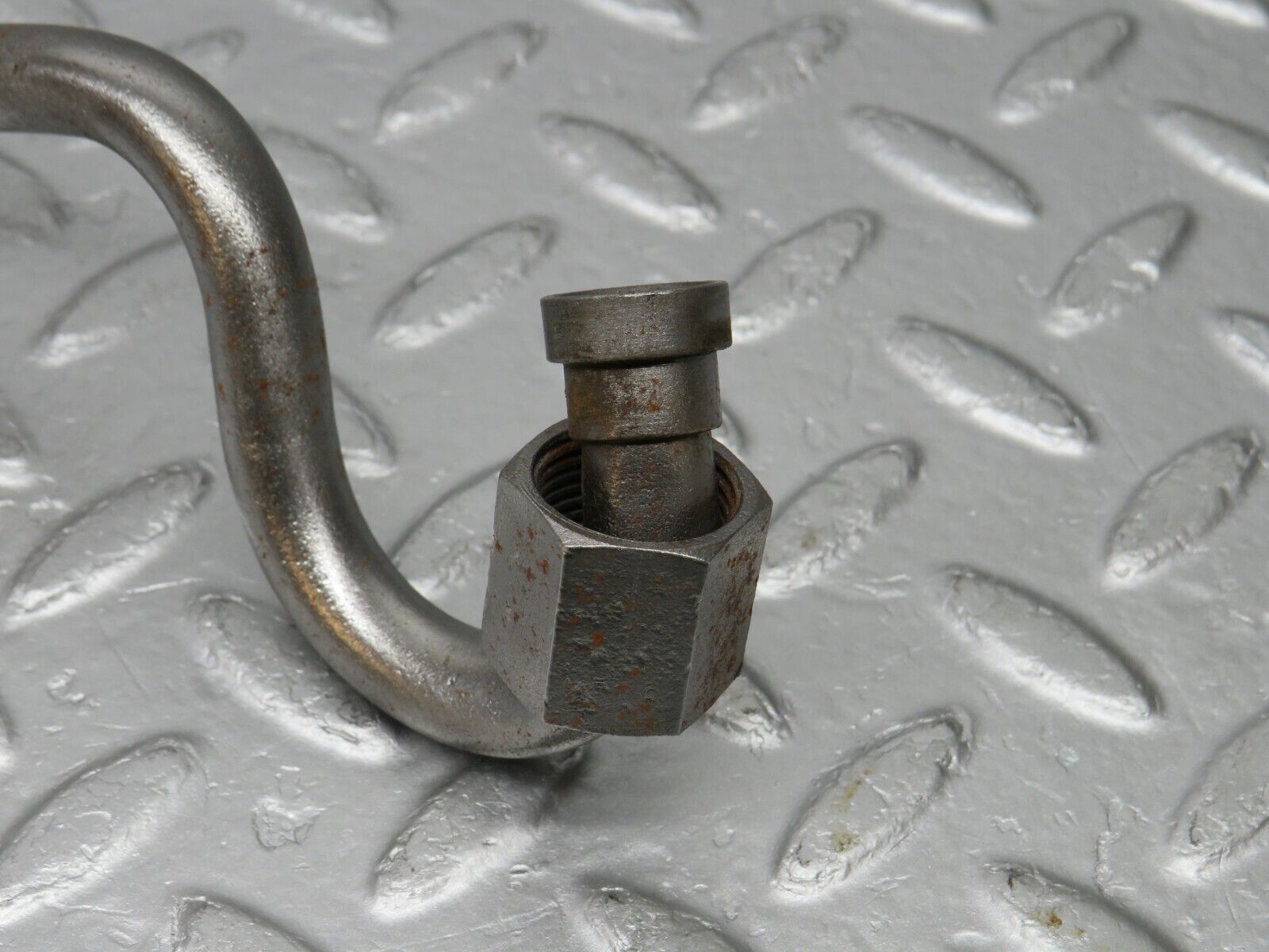 39286 Mercedes-Benz R107 500SL Air Conditioning Hose Pipe