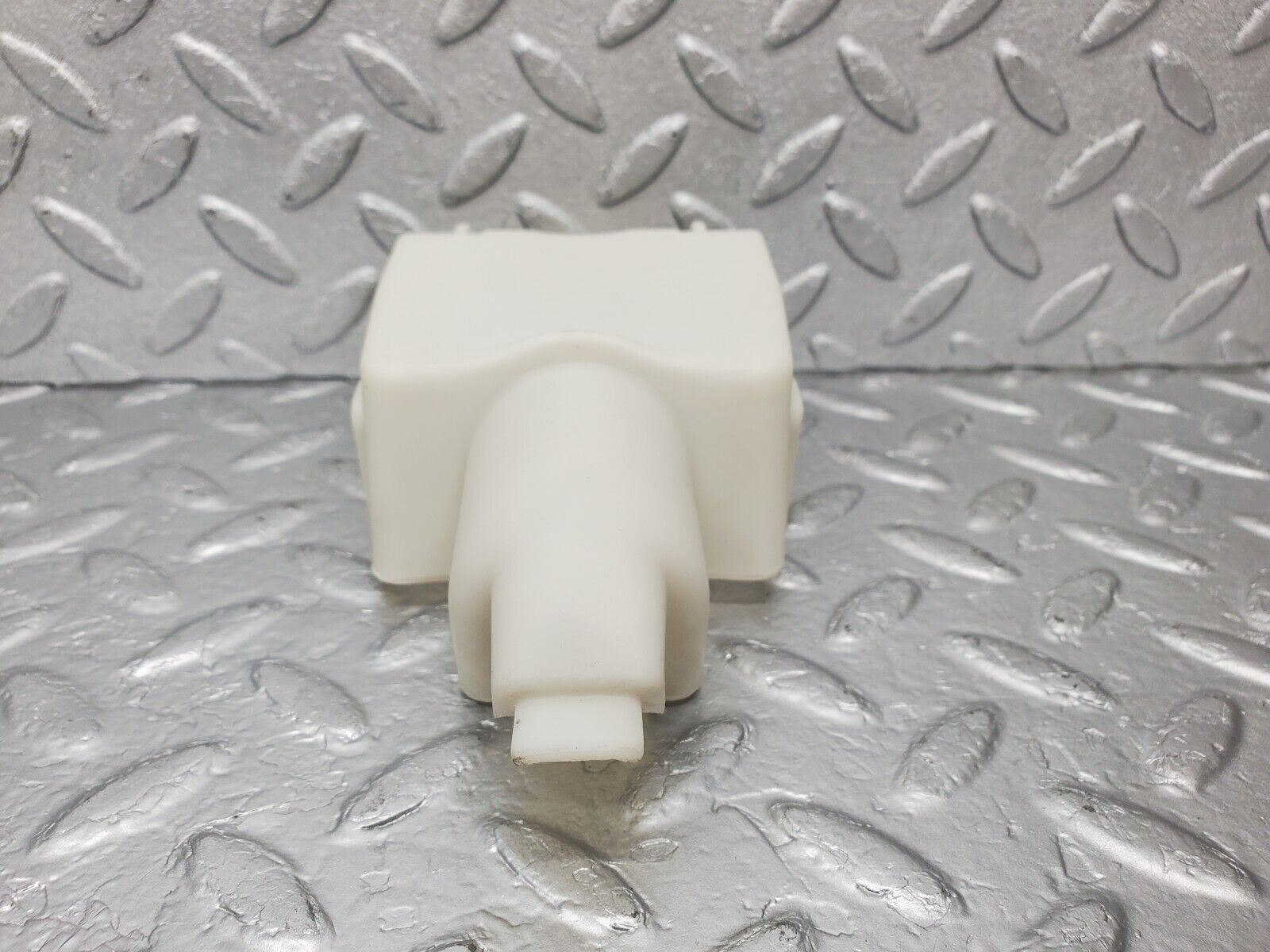 46151 Mercedes-Benz W124 Rear Right Door Lock Cover 1248050590