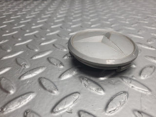 W123 alloy wheel centre cap used OEM