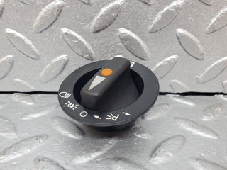 44526 Mercedes-Benz W123 280E Headlight Switch Knob 1075450530