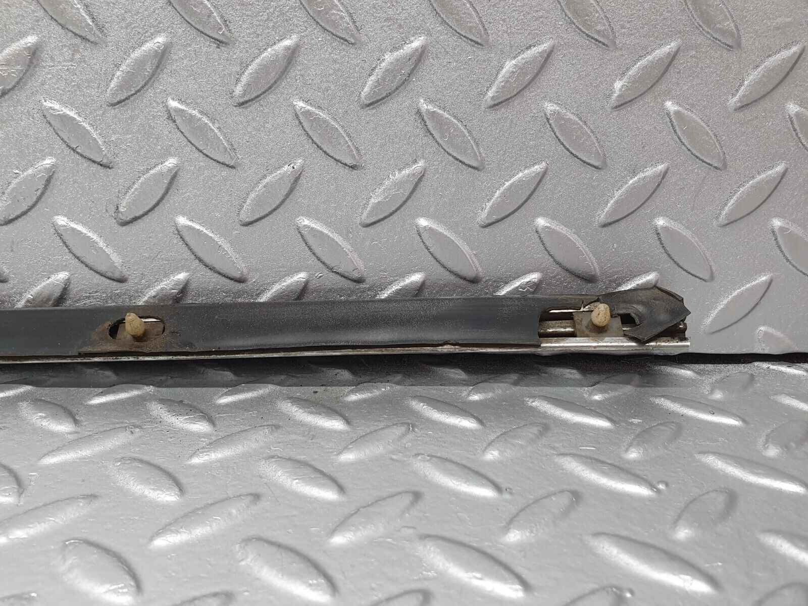 43461 Mercedes-Benz W108 280SE Rear Right Fender Wing Centre Moulding Trim