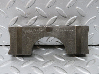 32870 Mercedes-Benz C107 R107 350 V8 Crankshaft Bearing Block 1160110312