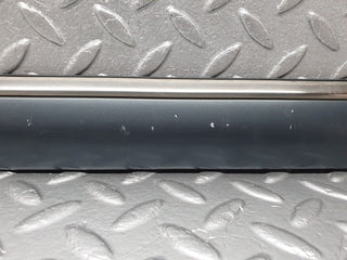 41805 Mercedes-Benz W202 C200 Front Left Door Centre Moulding Trim 2026909362