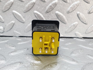 44110 Mercedes-Benz C123 230CE Coupe Mirror Control Switch