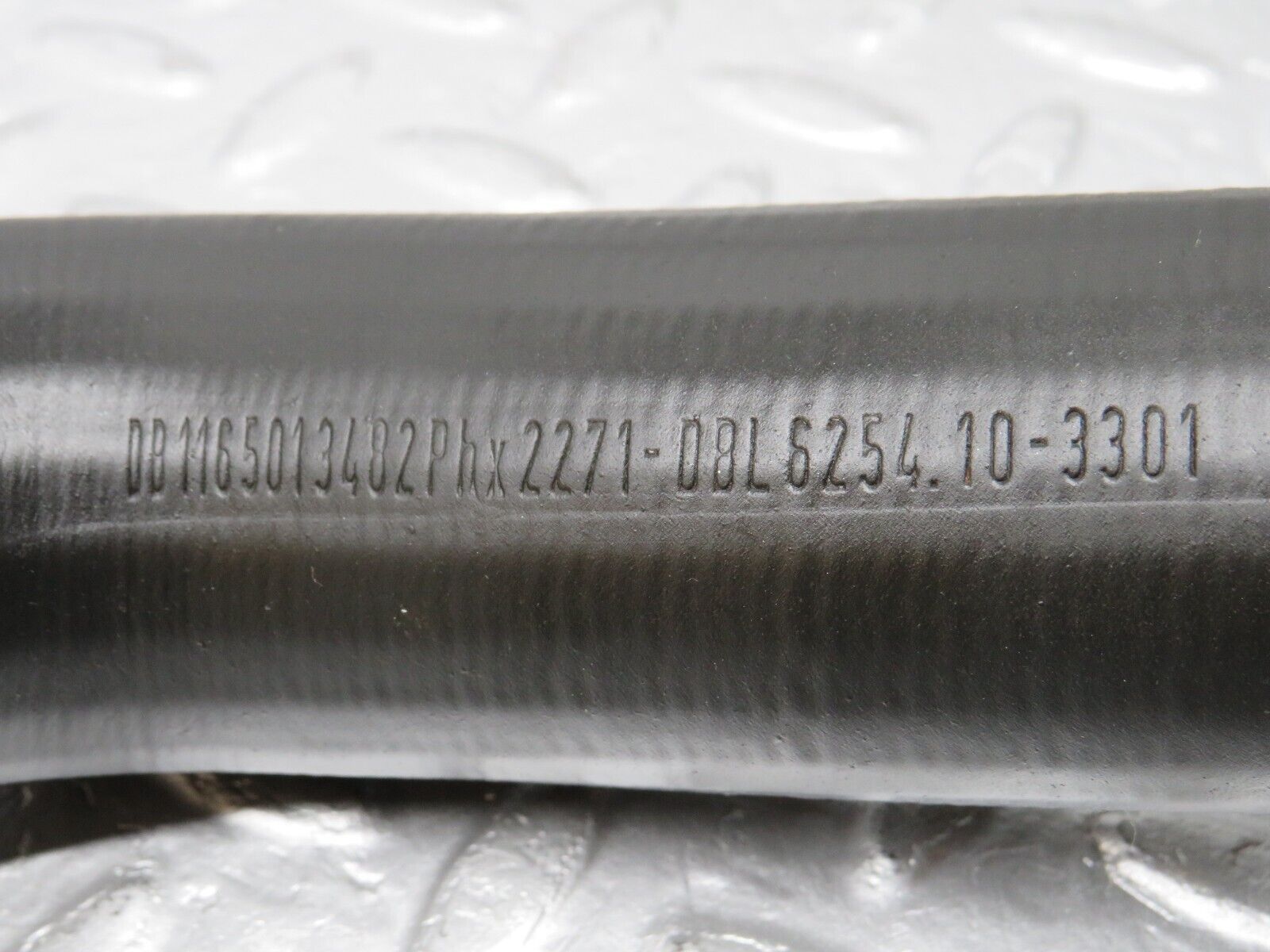 39874 Mercedes-Benz R107 350SL Radiator Hose Pipe 1165013482