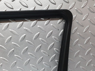 42085 Mercedes-Benz W202 C200 Front Right Door Window Frame Cover 2027250271