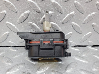 R129 SL heater box vacuum actuator used OEM
