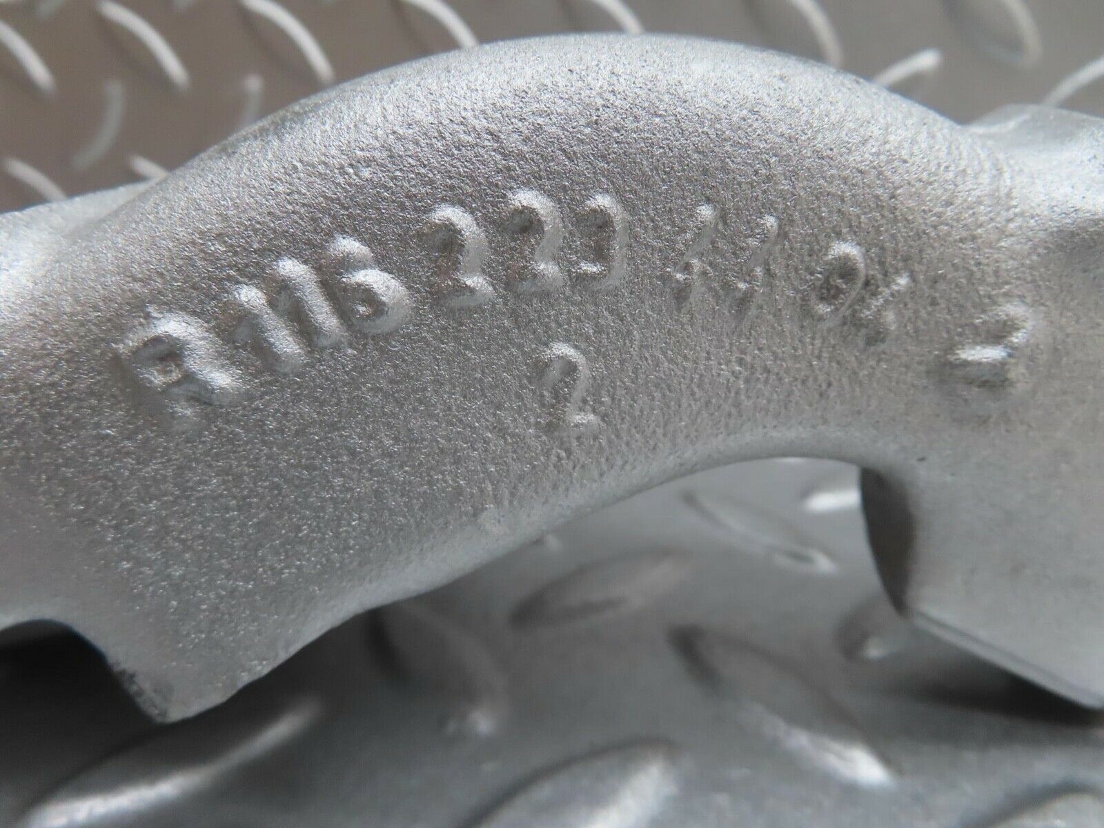 13709 Mercedes-Benz R107 450SL Engine Mount Bracket Left Side 1162234404