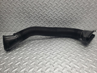 W124 Cabriolet air duct pipe hose used OEM