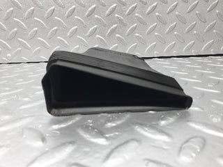 41825 Mercedes-Benz W202 C200 Air Duct Pipe 2028300425