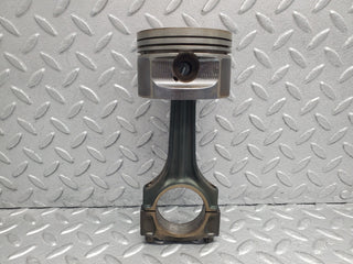 W124 Cabriolet piston with connecting rod used OEM