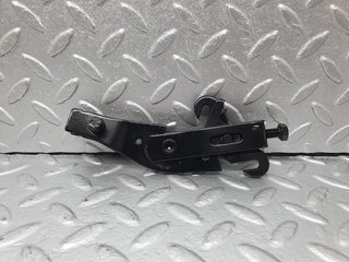 42302 Mercedes-Benz R129 320SL Coupe Handbrake Adjusting Handbrake Regulator