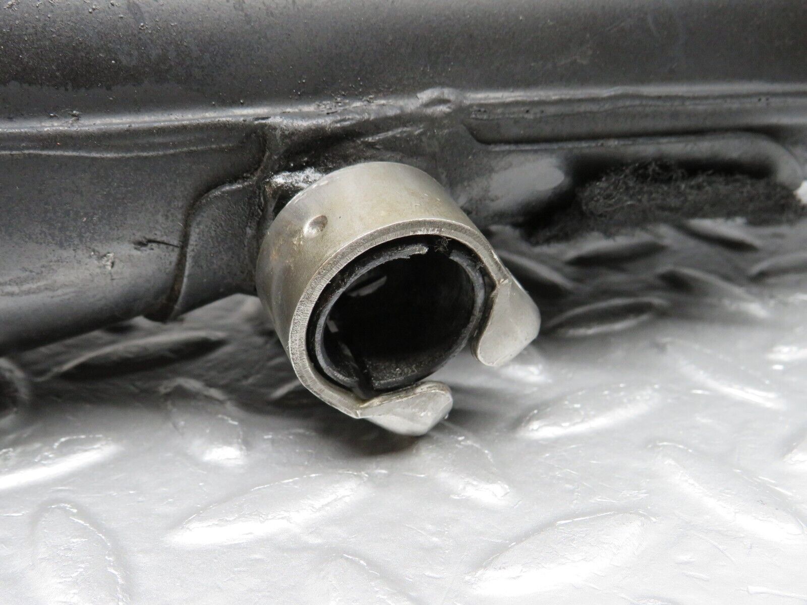 40021 Mercedes-Benz R107 350SL Steering Column Housing