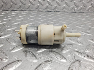 W123 windscreen washer pump used OEM