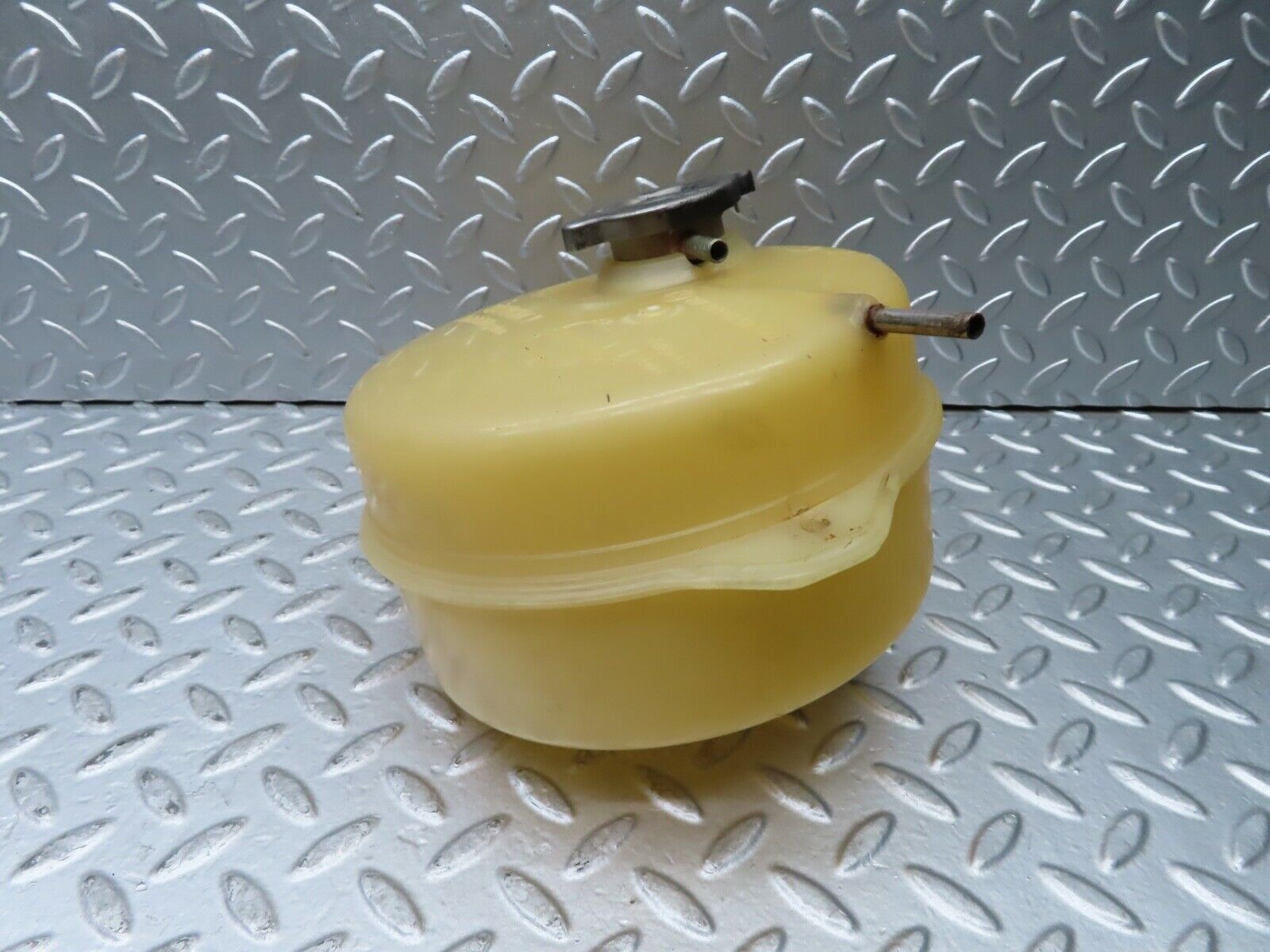 20606 Mercedes-Benz R107 450SL Coolant Reservoir Tank 1075000349