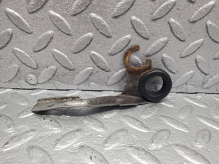 W201 Baby Benz fuel hose pipe holder bracket used OEM
