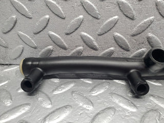 W126 Coupe air intake breather hose pipe used OEM