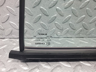 W201 Baby Benz rear right quarter window glass used OEM