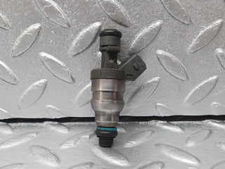 R129 SL fuel injector used OEM